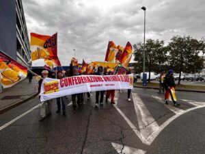 Una manifestazione di lavotari di Ikea in Carugate.