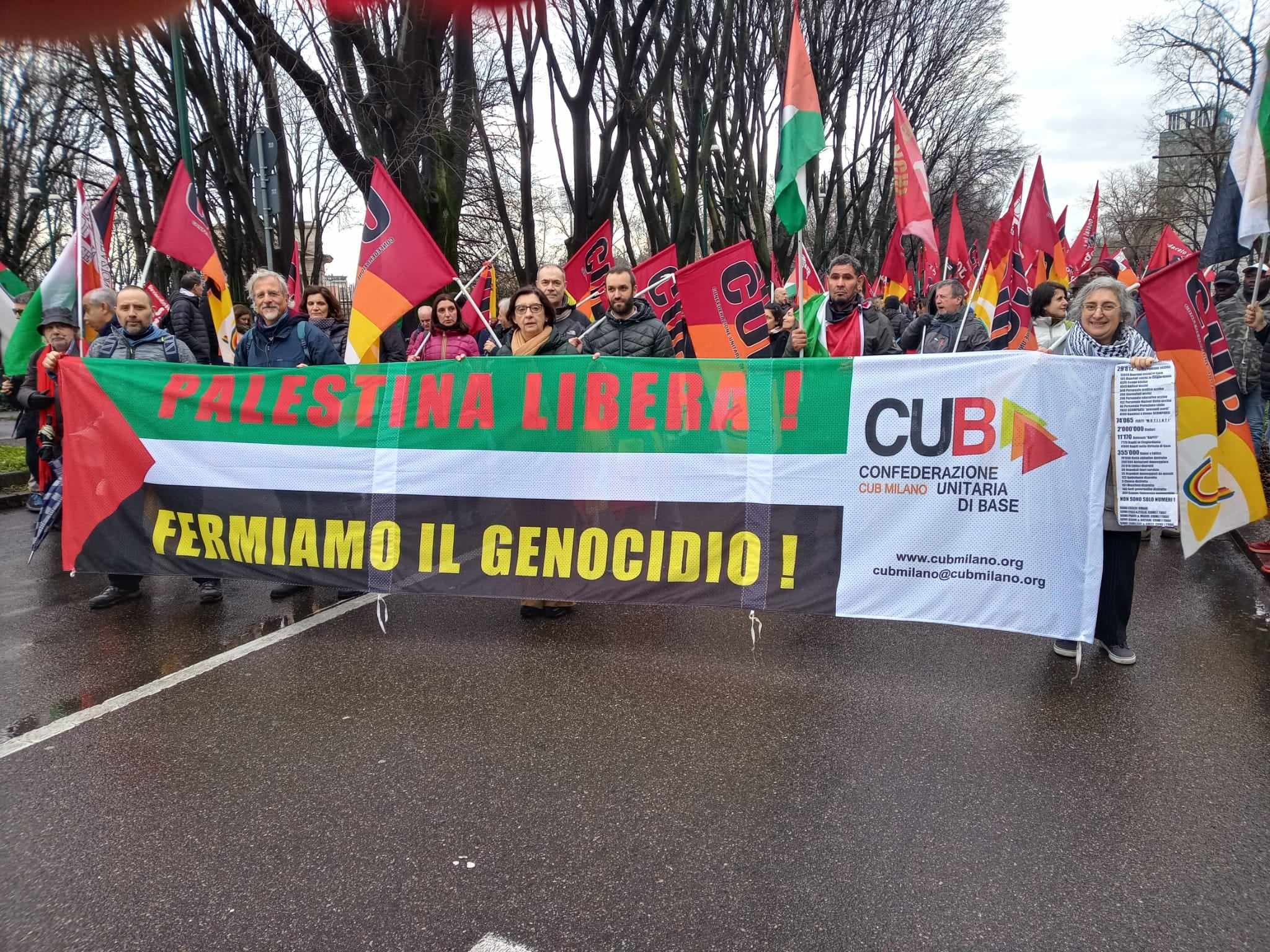 I sindacalisti del CUB marciano contro il genocidio ed in sostegno della Palestina nella manifestazione nazionale a Milano.