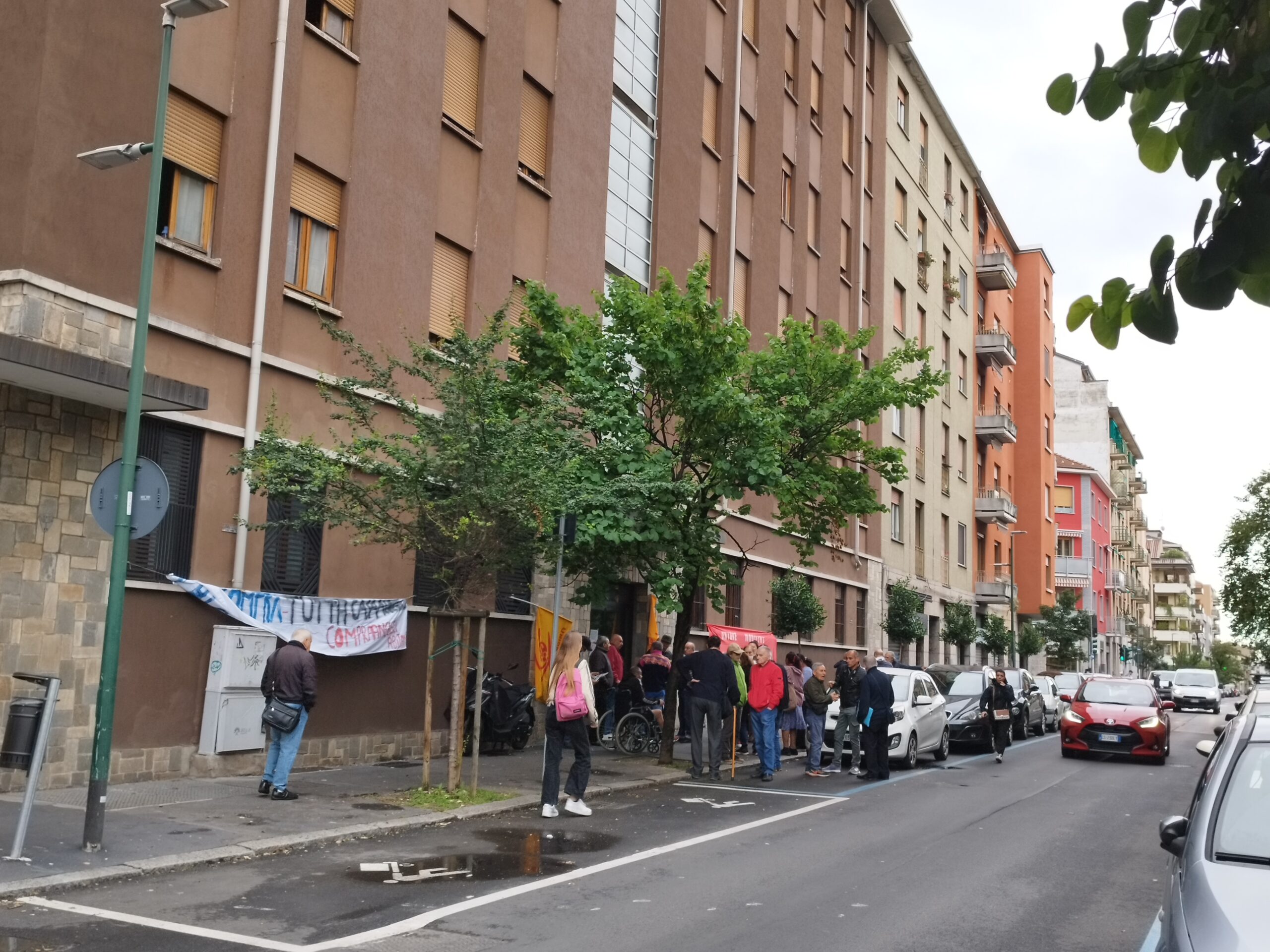 Scopri di più sull'articolo Unione Inquilini incontra la Prefettura di Milano – 31 maggio 2024