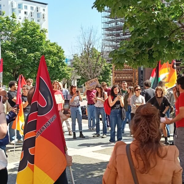 Presidio dei ricercatori precari in Università Bicocca: foto e video