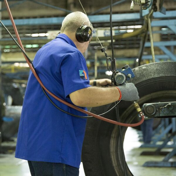 CCNL Gomma Plastica 2026–2028: indietro tutta!