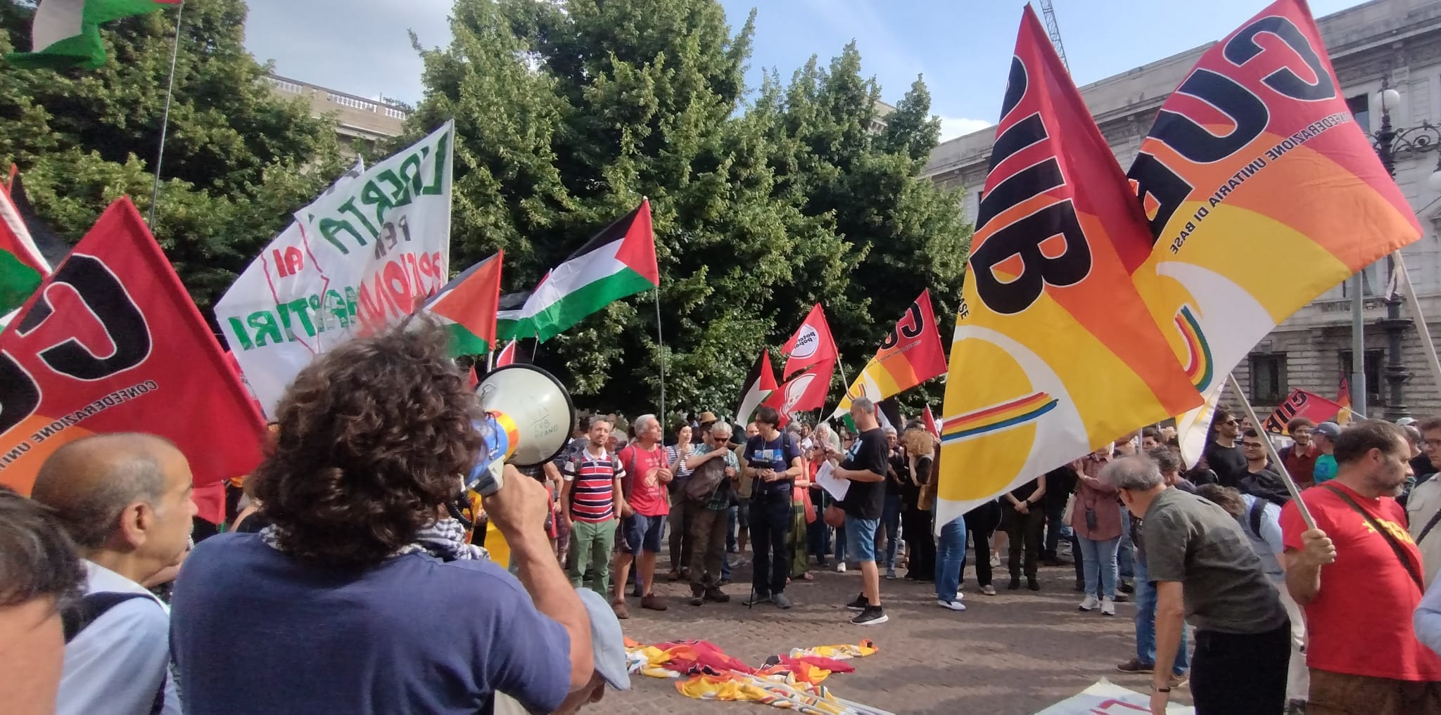 Scopri di più sull'articolo TEATRO ALLA SCALA: licenziamenti e repressione. In gioco lo stato di diritto?